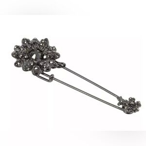 NWOT Elegant Gunmetal Floral Rhinestones Brooch Safety Pin Style